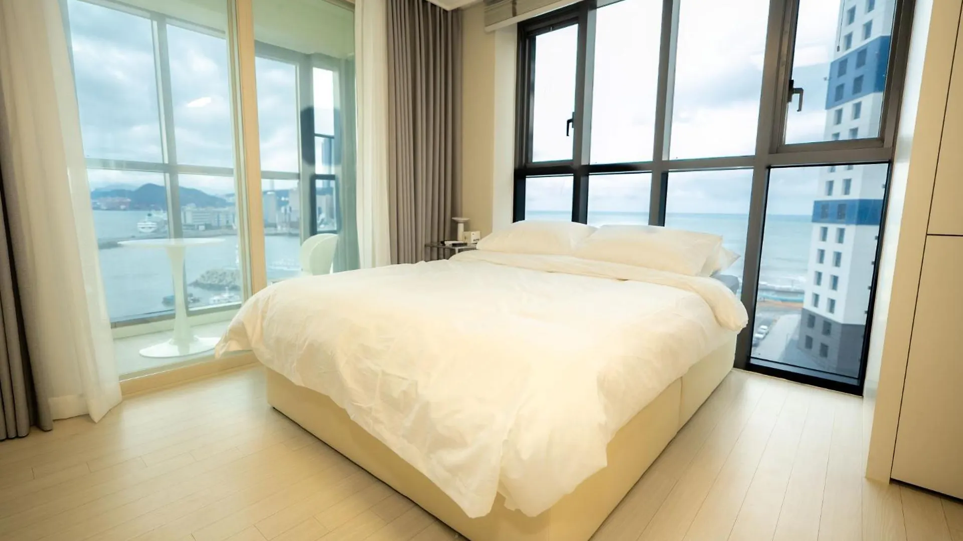 El Stay Hotel Residence Busan Aparthotel
