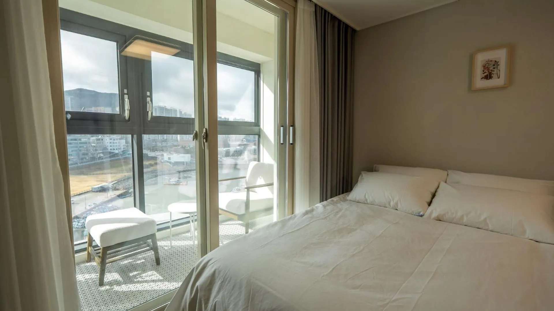 Aparthotel El Stay Hotel Residence Busan